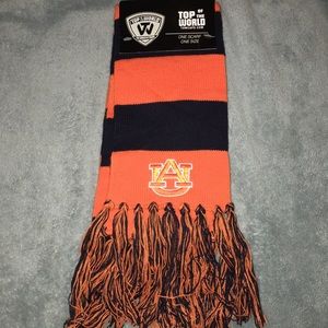 Auburn scarf